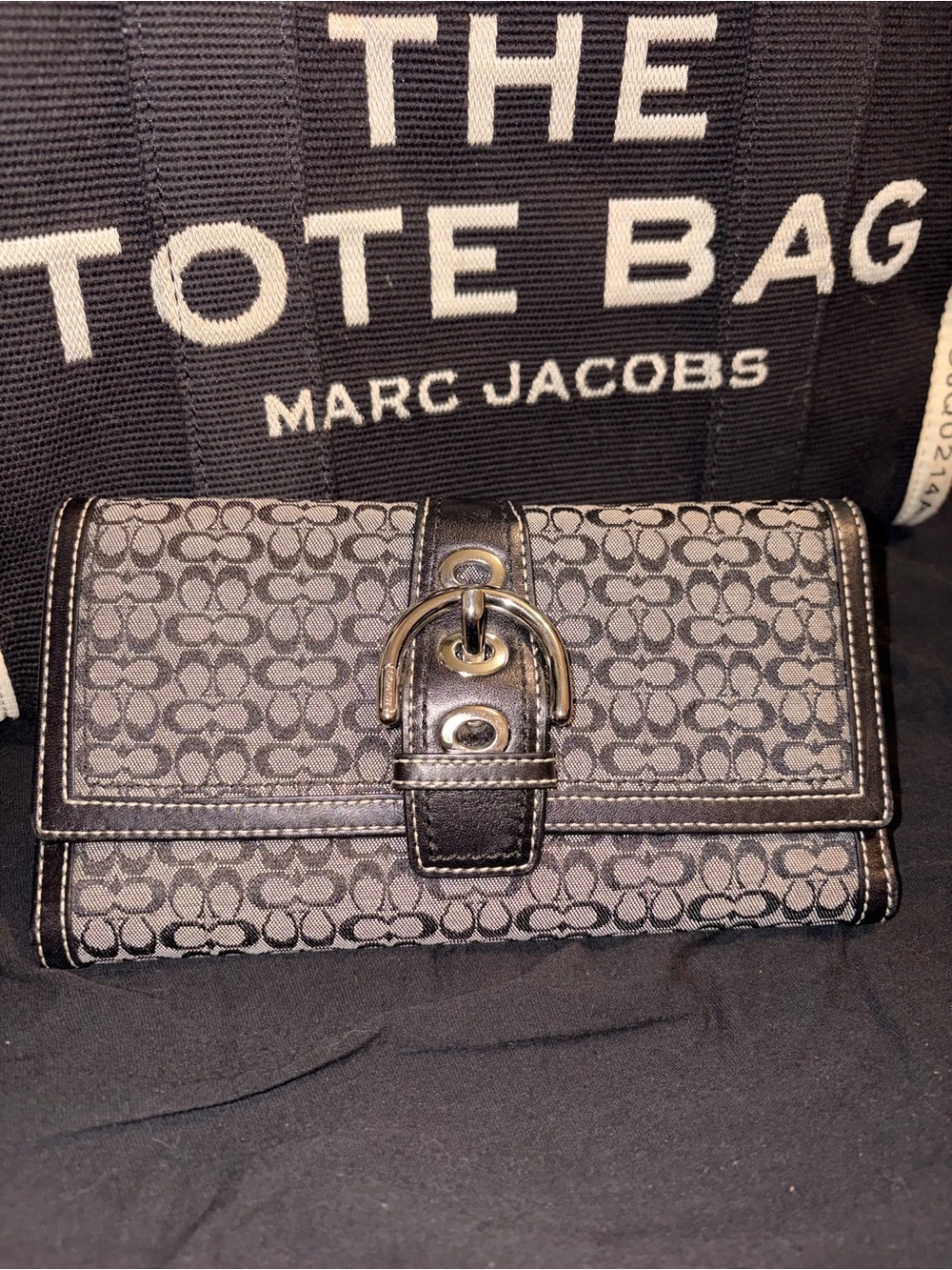 Coach SoHo Signature Canvas Gray and Black Buckle Continental Wallet